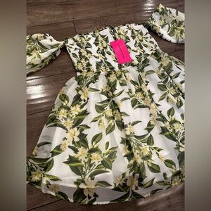 NWT size L Betsey Johnson Floral Baby doll off the shoulder top